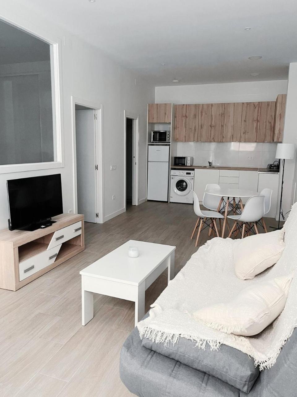 Paraiso Suites By Gaiarooms Валадоид Екстериор снимка